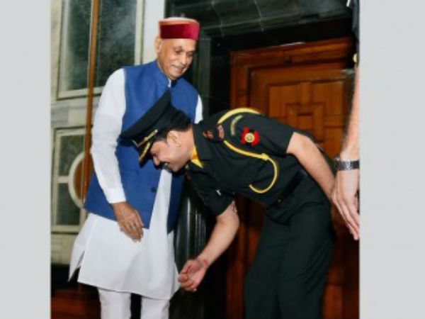 जन्‍म 24 अक्‍टूबर 1974 को हिमाचल के हमीरपुर में