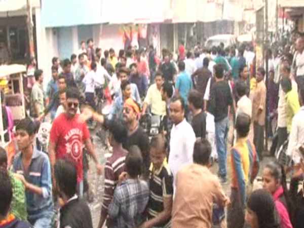 डीएम ने दिए FIR के आदेश डीएम ने दिए FIR के आदेश