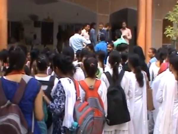 चारों बच्चों को चाय में दिया जहर