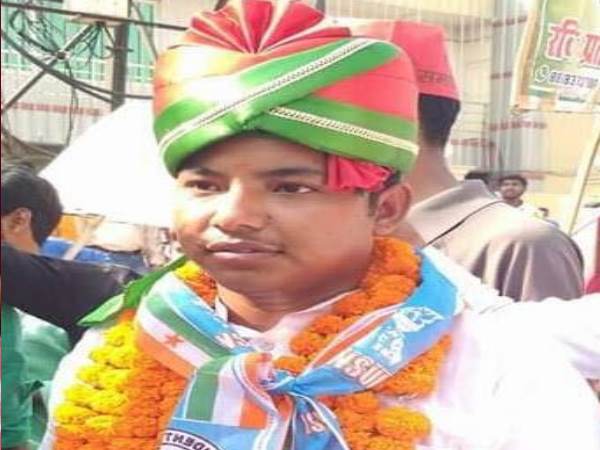 चुनाव के बीच दो छात्र गुटों में विवाद