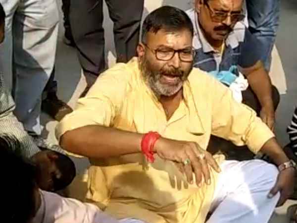 पार्टी पर लगाए गंभीर आरोप