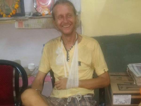 सेक्शन इंजीनियर ने थी विदेशी की पिटाई