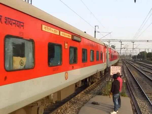 केबिल चोरी में पकड़े जाने पर हुआ खुलासा 