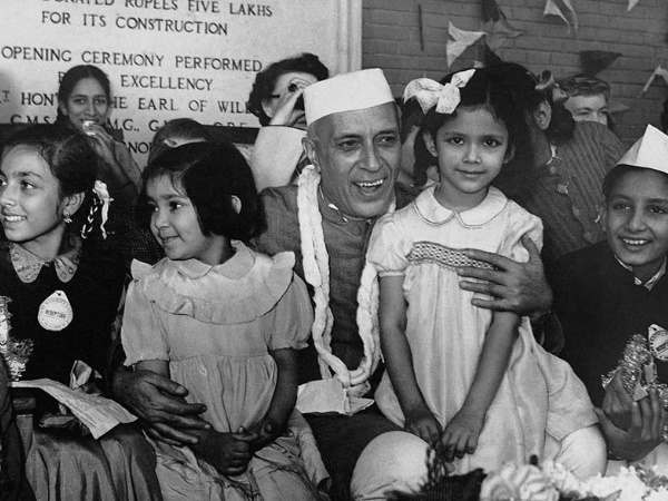 बच्चों में सबसे बड़े थे नेहरू