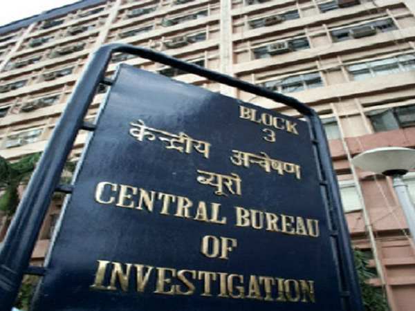 लालू परिवार से सीबीआई कर चुकी है पूछताछ