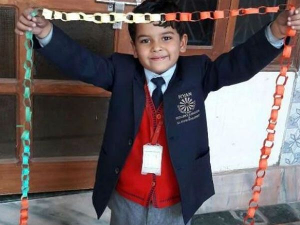 असल आरोपी कभी सामने नहीं आता असल आरोपी कभी सामने नहीं आता