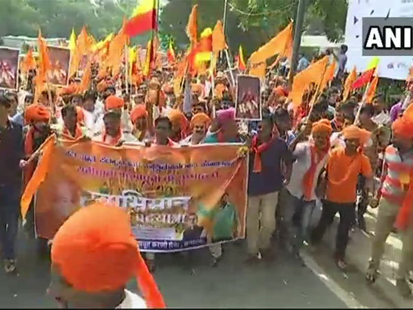 राजस्थान में महिलाओं ने किया विरोध राजस्थान में महिलाओं ने किया विरोध