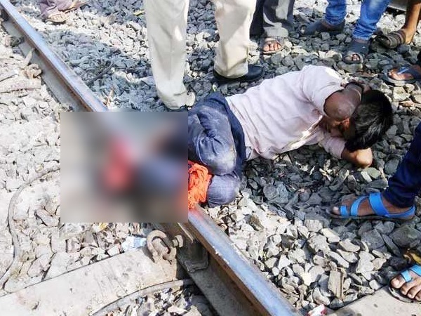 जब पानी भर ही रहा था तभी ट्रेन चल पड़ी