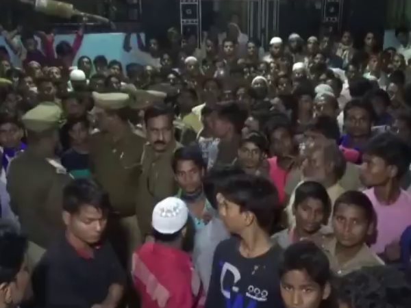 सूचना मिलते पहुंची पुलिस