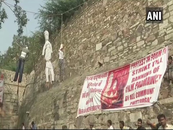 करणी सेना ने दी है धमकी