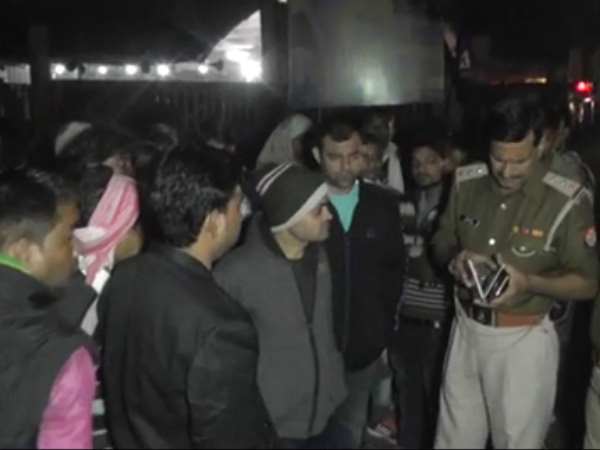 पुलिस ने दिया कार्रवाई का आश्वासन