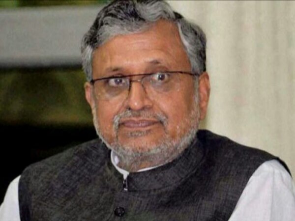 नेता के घर शादी, नो बैंड नो बाजा नेता के घर शादी, नो बैंड नो बाजा