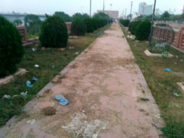 गोमती नगर की दुर्दशा गोमती नगर की दुर्दशा