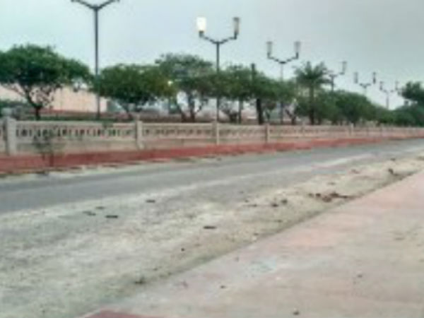 आखिरी सांसे गिन रहा मरीन ड्राइव आखिरी सांसे गिन रहा मरीन ड्राइव