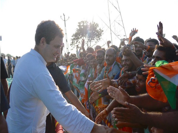 बिकने लगा है 'राहुल ब्रांड'