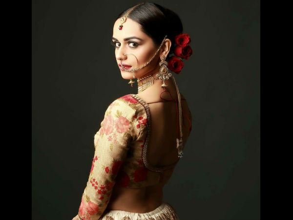 मानुषी छिल्लर का छोटा सा परिचय मानुषी छिल्लर का छोटा सा परिचय