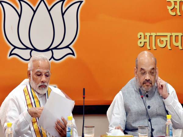 मोदी को हटा दें तो सिर्फ 50 सीटें!