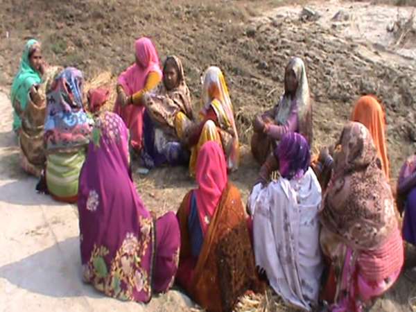 प्रेमिका के घरवालों ने मिलकर किया खेल खत्म!