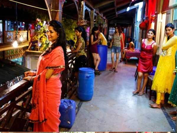 इंटरनेट से निकाला था कोठे का नंबर