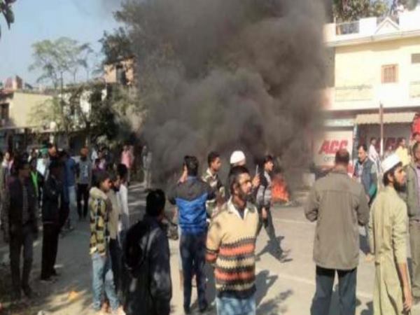 पुलिस पर ढील बरतने का आरोप