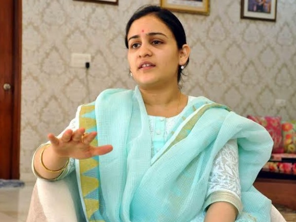 पहला चुनाव ही हार गई थीं अपर्णा