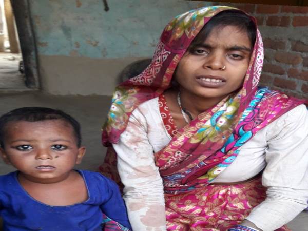 गांव में छाया मातम गांव में छाया मातम