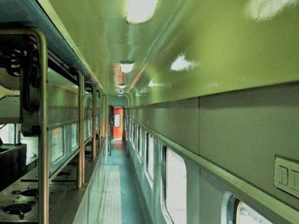 हर कोच में सीसीटीवी कैमरे हर कोच में सीसीटीवी कैमरे