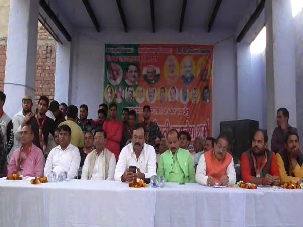 Aligarh BJP MLA threatened Opposition to shoot