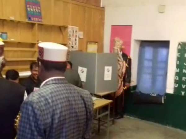 A bridegroom went to vote first then did marriage in Himahcal Pradesh election.