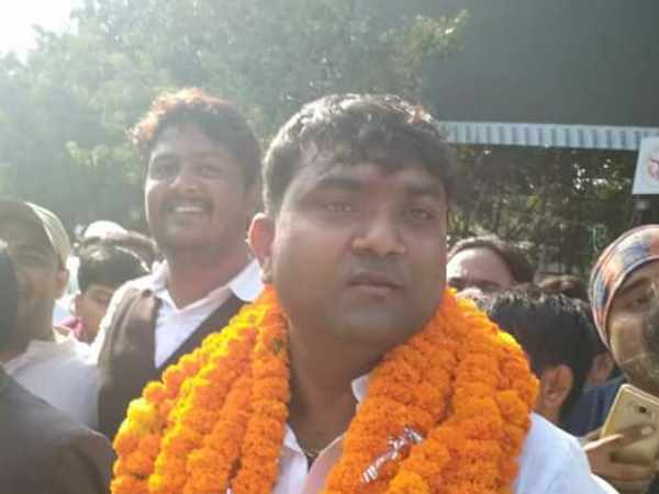 BSP Made aide of don Chhota Rajan candidate of civic poll in Allahabad