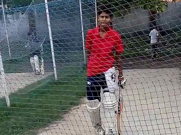 Bhavi Singh of Mirzapur selected in cricket under 19 woman's super league