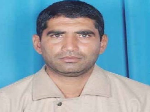 Food Poisoning to 150 farmers in Nashik, Maharashtra