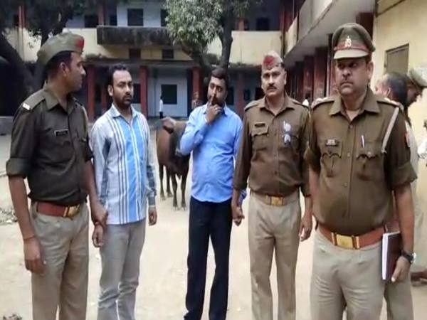 Company officials used to make fake packing of branded goods and then Raid in Mirzapur