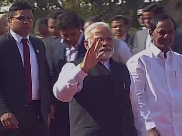 हैदराबाद में बोले प्रधानमंत्री- देश के समग्र विकास के लिए प्रतिबद्ध 