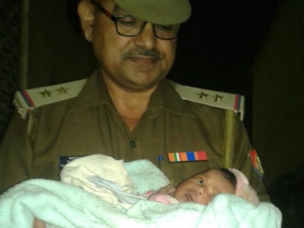 A nascent baby found in Varanasi, help to find parents
