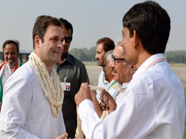 3 दिवसीय गुजरात दौरे पर राहुल, अक्षरधाम मंदिर में की पूजा