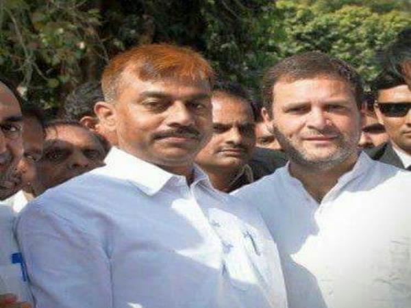 Veteran Congress leader Upendra Singh now in BJP, Allahabad Veteran Congress leader Upendra Singh now in BJP, Allahabad