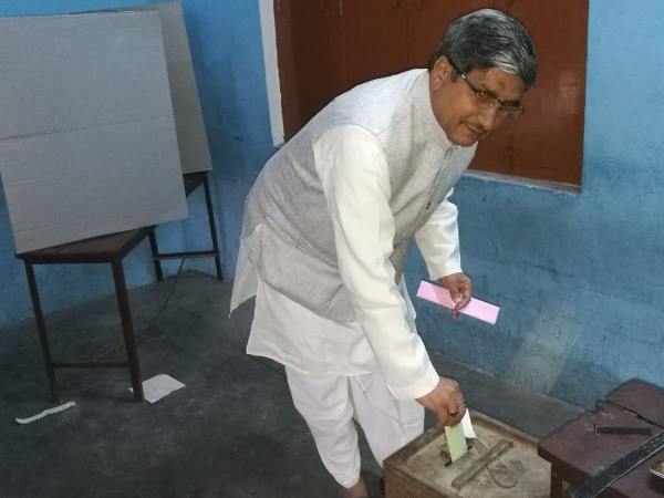 civic poll voting