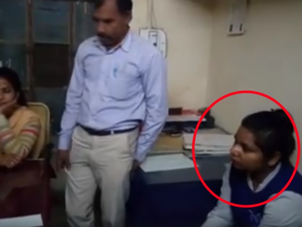 कुसुम तंबोली बैंक की नौकरी में 2013 में आई थीं