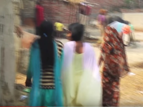 गांव का विकास चाहती हैं लड़कियां