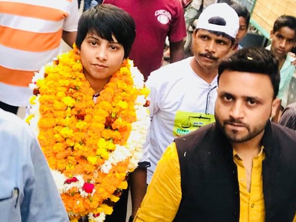 पिता भी रह चुके हैं पार्षद