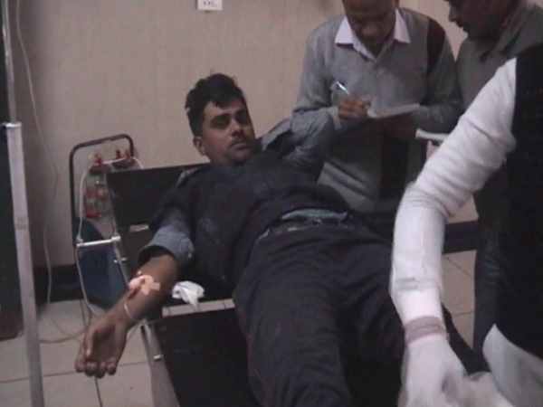 प्रतिबंधित मांस ले जा रहे थे बदमाश