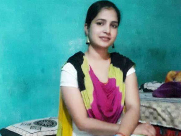 बी कॉम फाइनल इयर की स्टूडेंट है प्रीति बी कॉम फाइनल इयर की स्टूडेंट है प्रीति