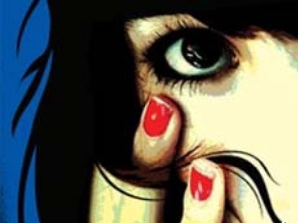 गंभीर हालत में भर्ती है लड़की