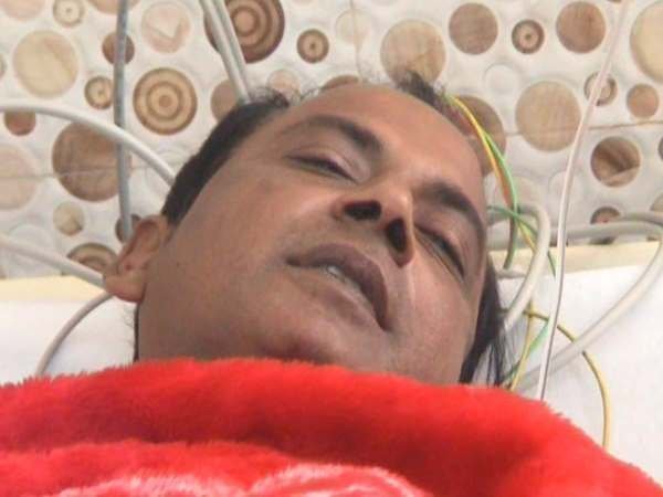 शाहिद अब्बासी को बधाई देने पहुंचे