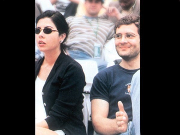 दोनों को कई बार साथ देखा गया