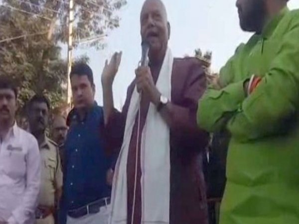 चाय पूछने वाले अधिकारी की लगी क्लास