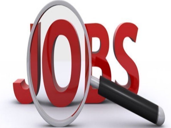 अस्पताल में स्वास्थ्य सेवा ठप