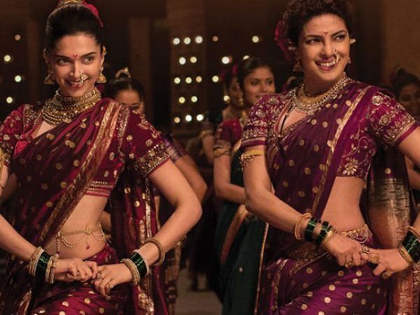 तीसरा स्थान दीपिका पादुकोण का