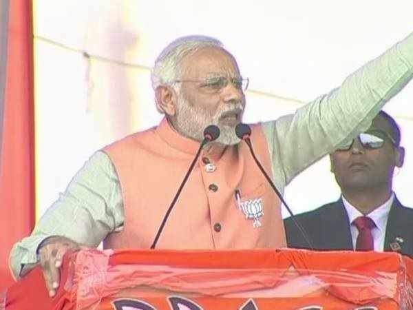 पीएम मोदी ने ऐसे किया पलटवार